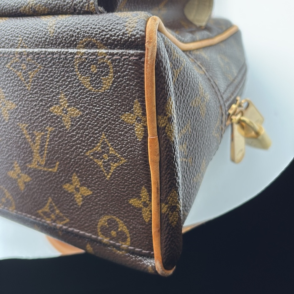 EUC Louis Vuitton Manhattan PM Monogram 👜 handbag with lock and key #314 - Picture 13 of 16